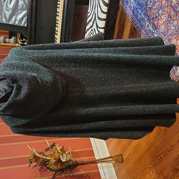 Green Wool Cape From Ireland - Picture 3 of 6